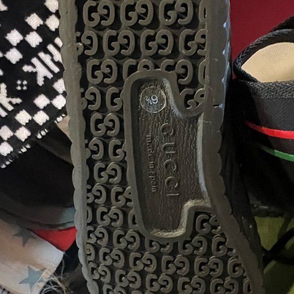 Gucci Black High-Top Sneakers with matching bag - Picture 8 of 16